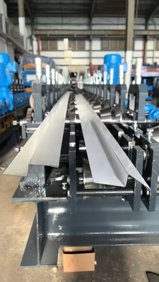 Máquina de moldeado de rodillos para acero y aluminio con capacidades de espesor de 30 a 16 gauges