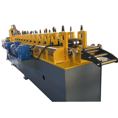 Máquina de moldeado de perfiles de acero Omega galvanizado automática