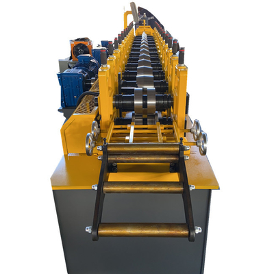 Máquina de moldeado de perfiles de acero Omega galvanizado automática