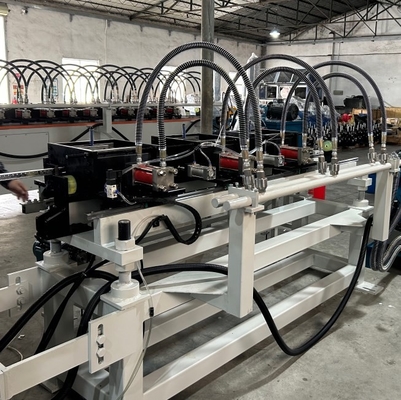 Sistema de techo suspendido de acero ligero galvanizado T Grid Rolling Forming Machine