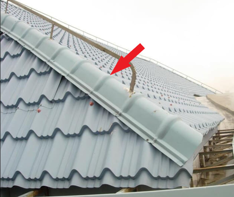 Máquina de formación de rodillos de 4kw de alto rendimiento para el sistema de techado sin costuras