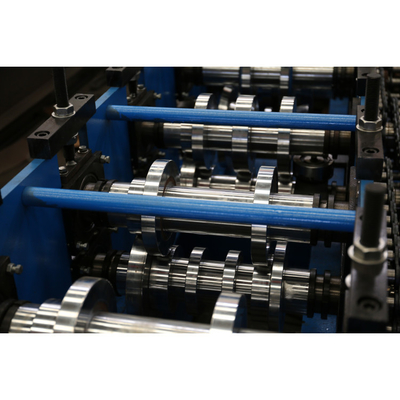 Máquina de moldeado de paneles de paneles de estantería de almacenamiento de precisión avanzada para la industria
