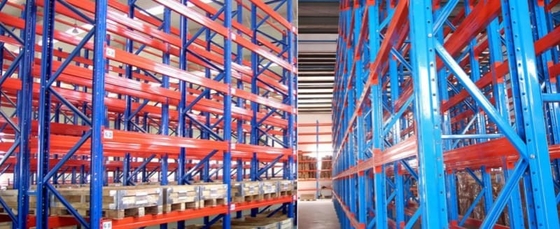 Máquina de moldeado de paneles de paneles de estantería de almacenamiento de precisión avanzada para la industria