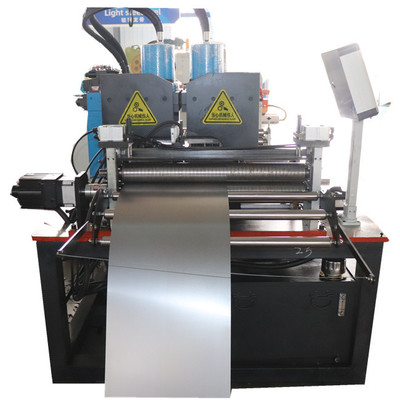 Máquina de moldeado de láminas de acero para reforzar paneles