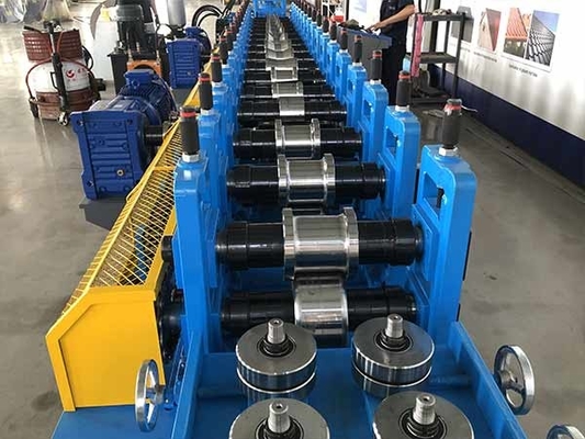 Máquina de moldeado de rollo de canal unistrut con costura de soldadura y diámetro de rodillo de 70-90 mm