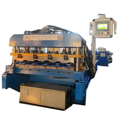 Máquina de fabricación de baldosas a paso de metal de alta velocidad