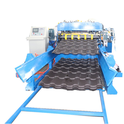 Máquina de laminado de paneles de techo de azulejos vidriados